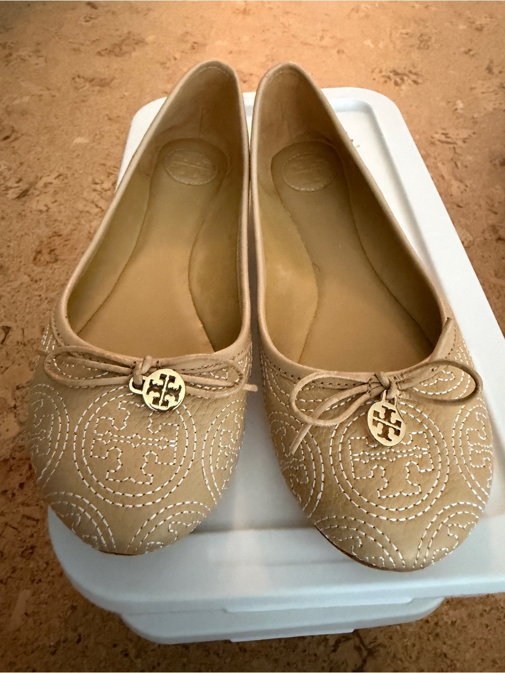 Tory Burch Neutral Beige Quilted Logo Ballet Flats with Gold Medallion